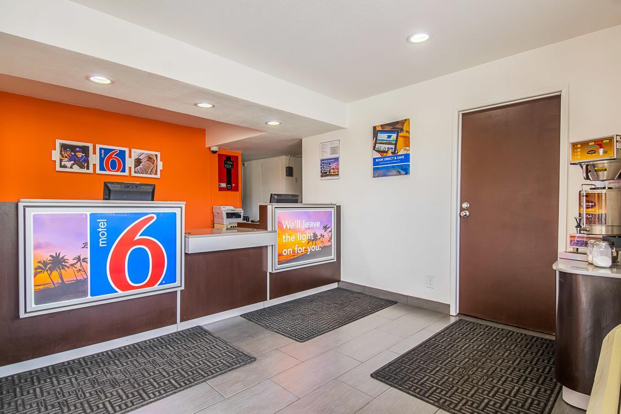 Motel 6-Bakersfield, Ca - Airport 외부 사진